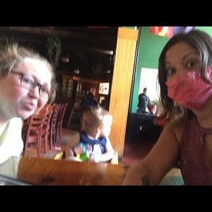 Meet your Posher, Angela